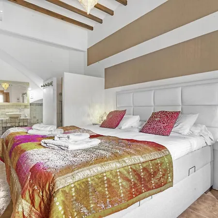 Casa Mistela Holiday home Jalon
